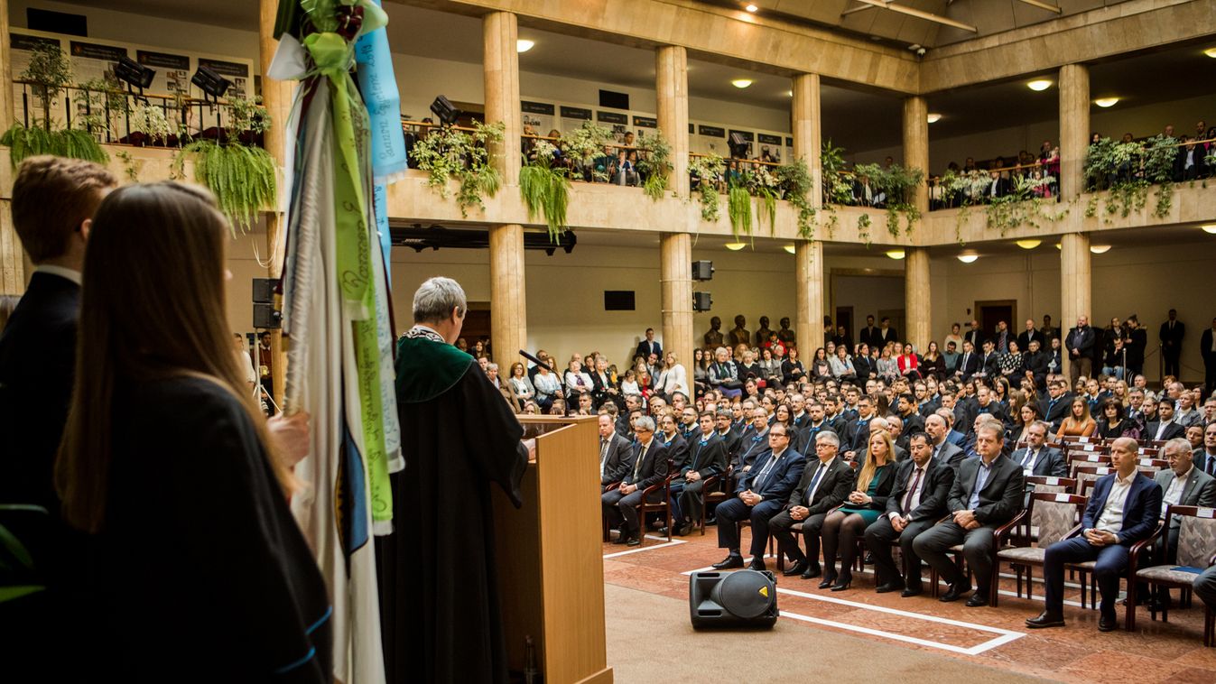 Polinszky-díjat adtak át a Mérnöki Kar diplomaosztó ünnepségén