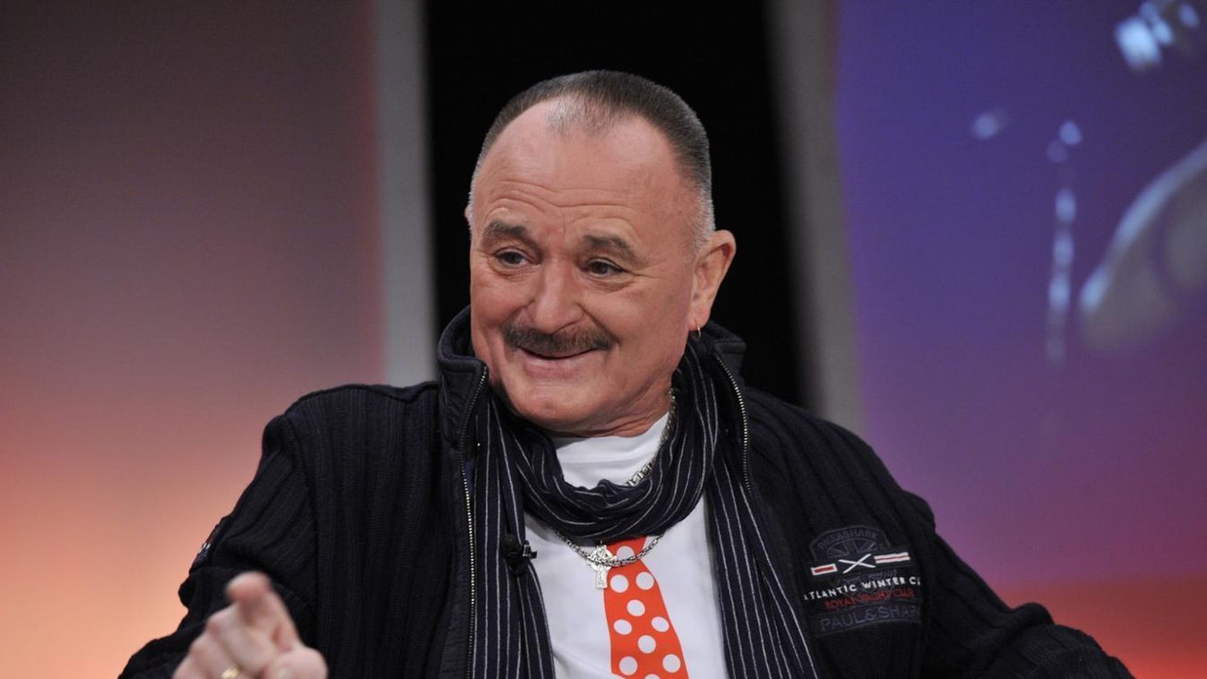 Nagy Feró már most imádja unokáját