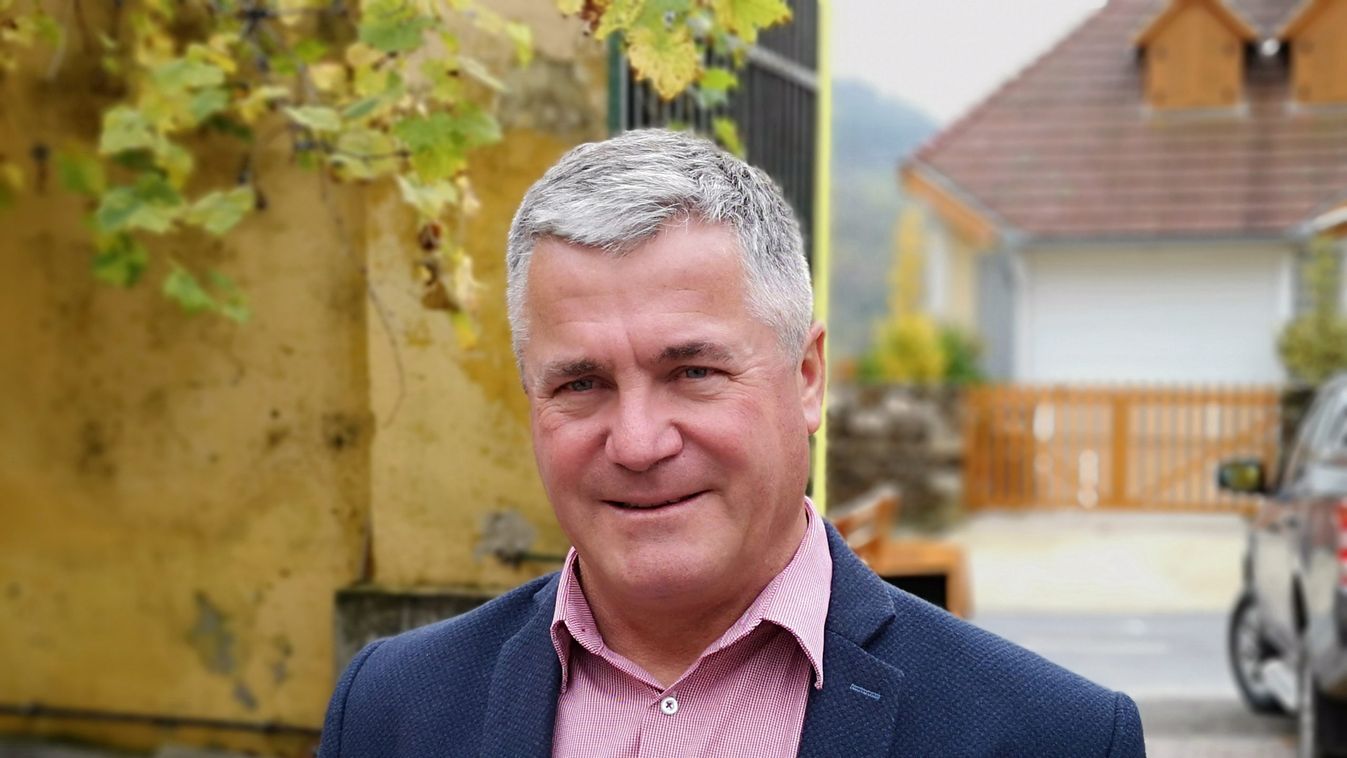 Szári Zsolt a Balaton élővilágának miniszteri biztosa