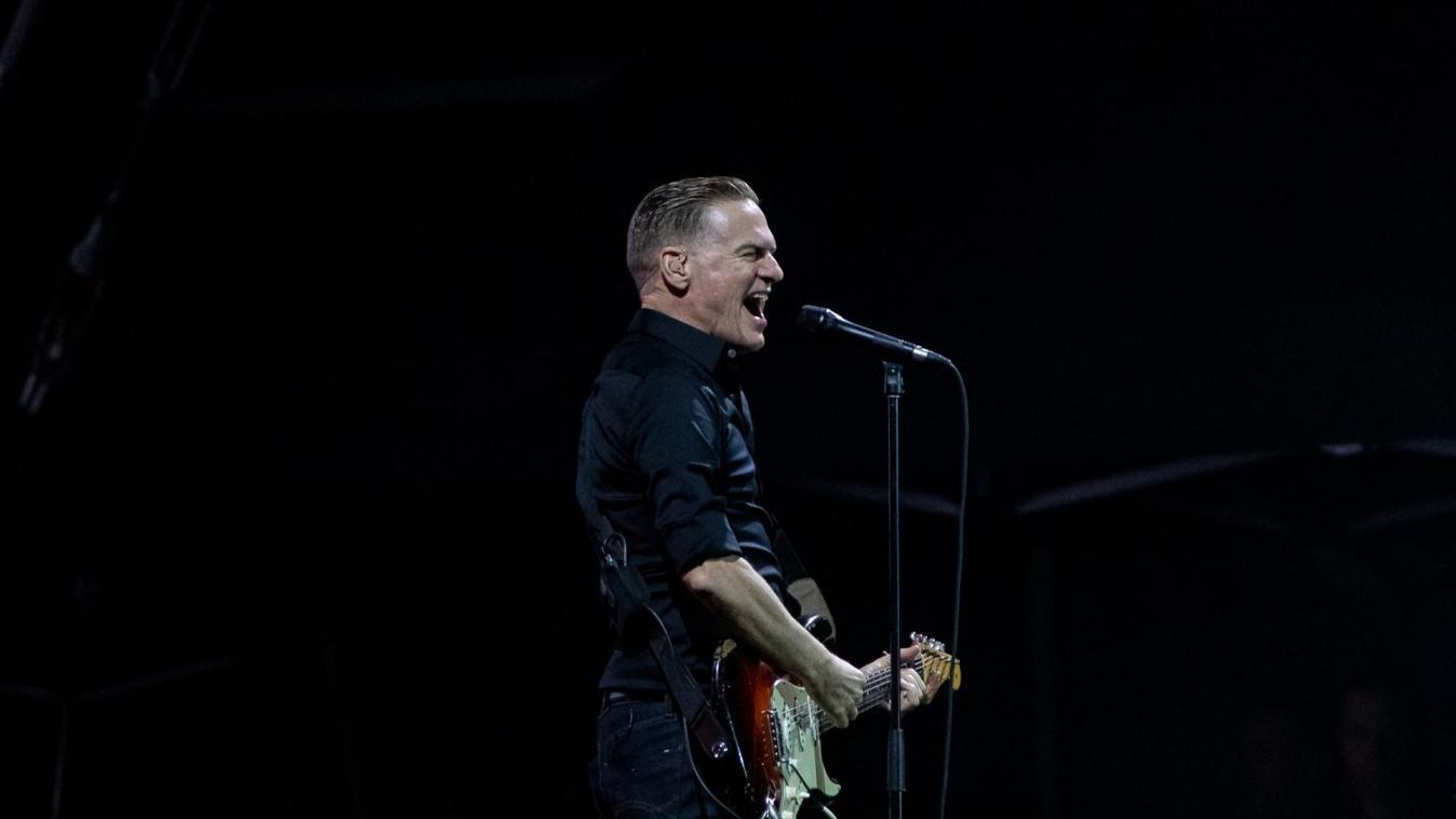 Hatalmas bulit csapott Bryan Adams a Hősök terén