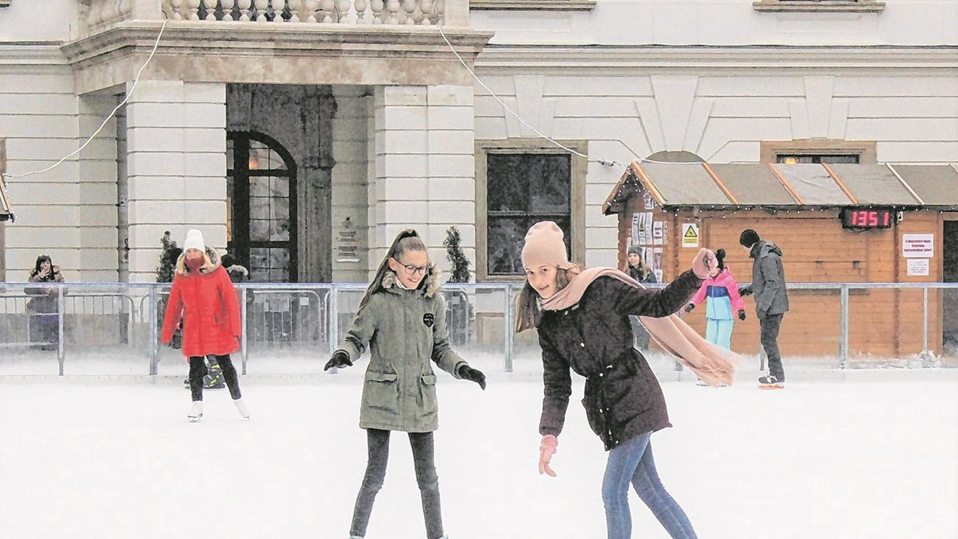 Fotókon az elmúlt év: Fejlesztések és rendezvények is gazdagították a pápaiakat