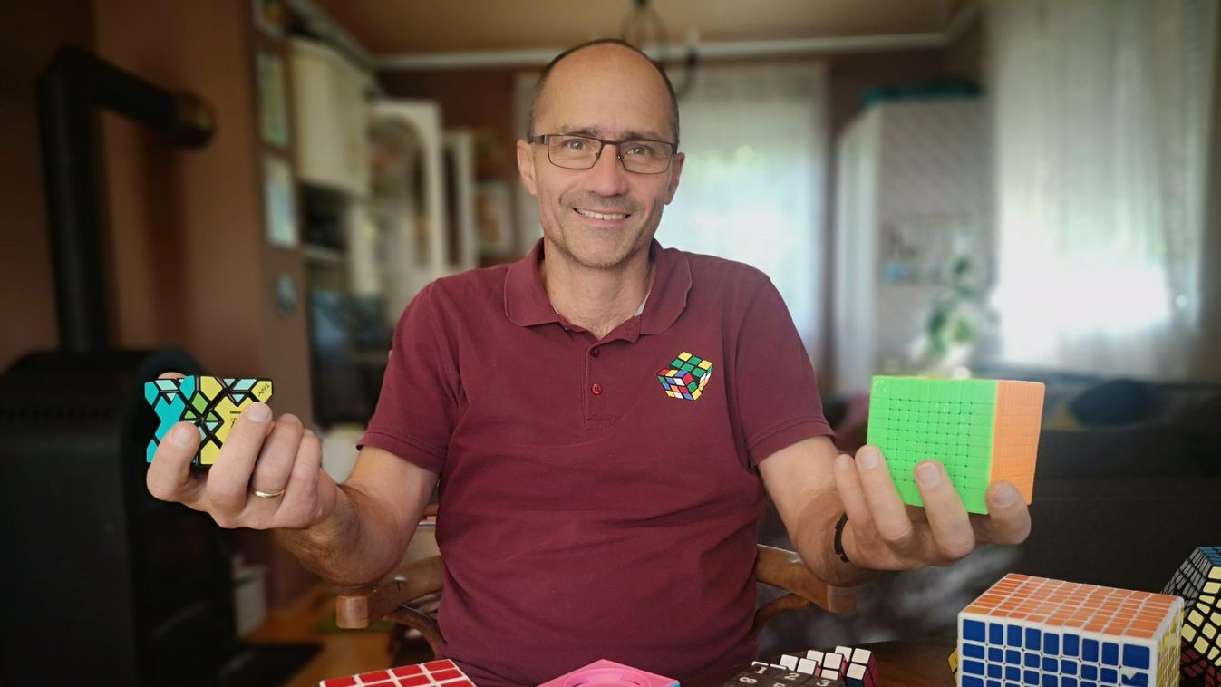 „Nekem ez misszió!” – Több mint száz kockája van a veszprémi Pintér Gábor tanár úrnak