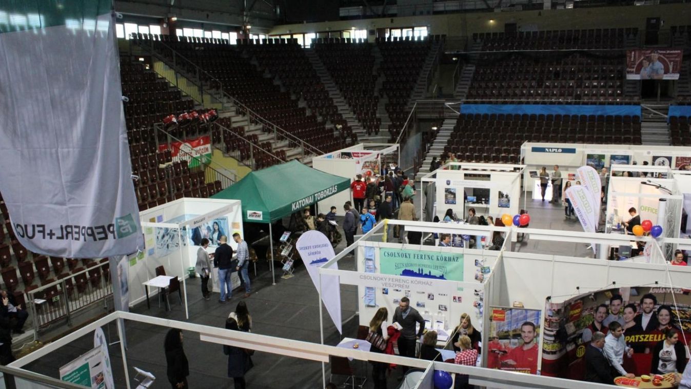 Elmarad a Veszprém Aréna bővítése