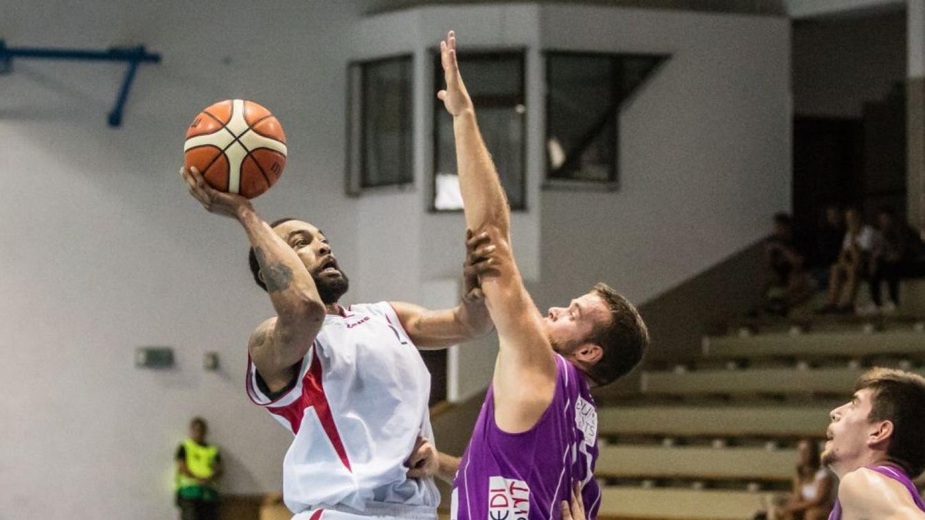Bravúros győzelmet aratott a pápai kosárcsapat