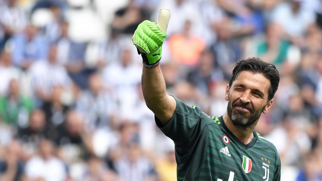 Buffon már Párizsban van