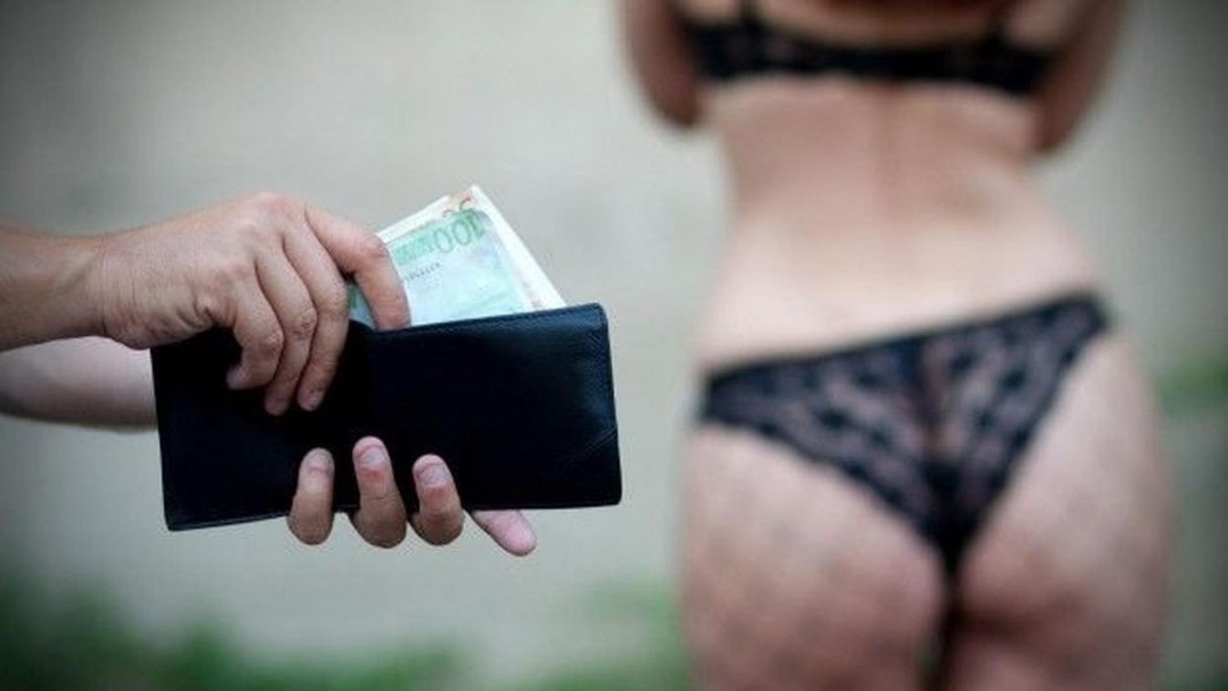 Prostitúció egy veszprémi lakásban: interneten hirdették a kiskorú lányt