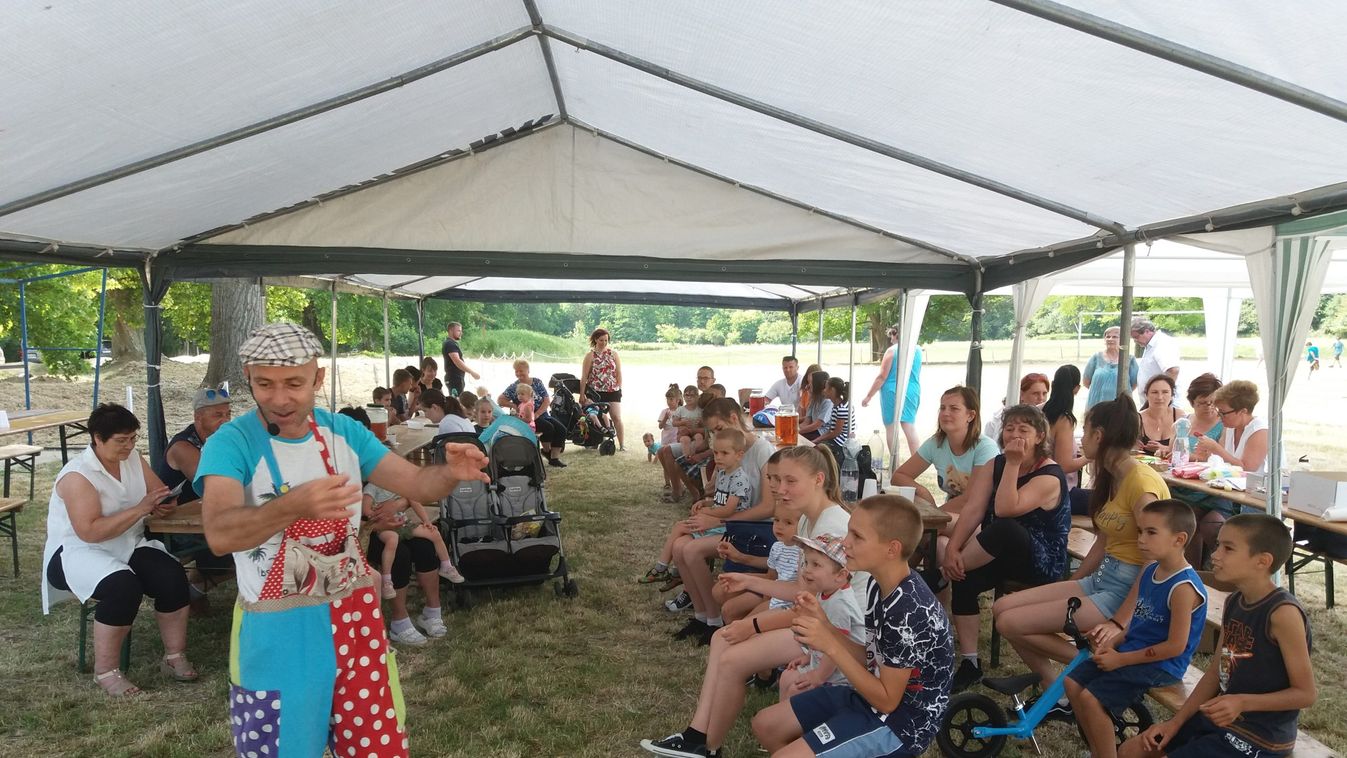 Gicen tartott családi napot a Pünkösdi Gyermekvédelmi Szolgálat