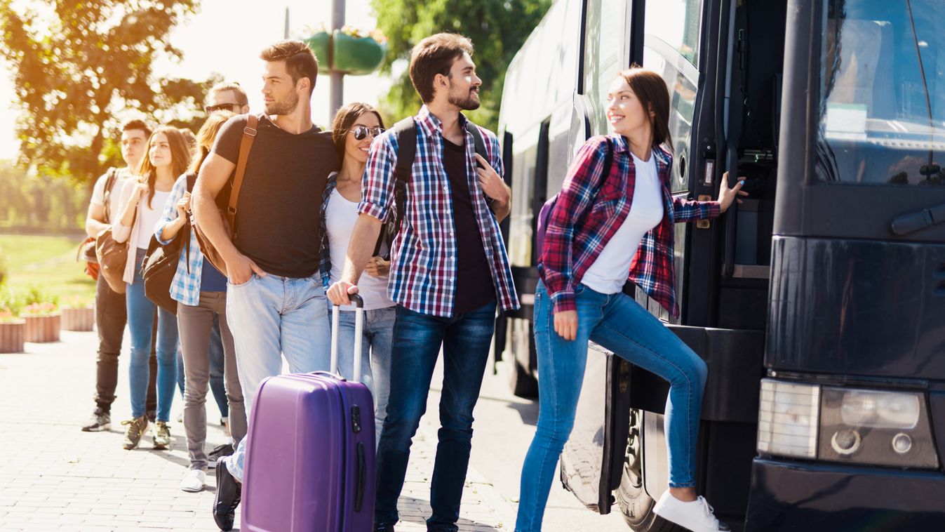 Országszerte 1100 elektromos busz állhat forgalomba 2025-ig