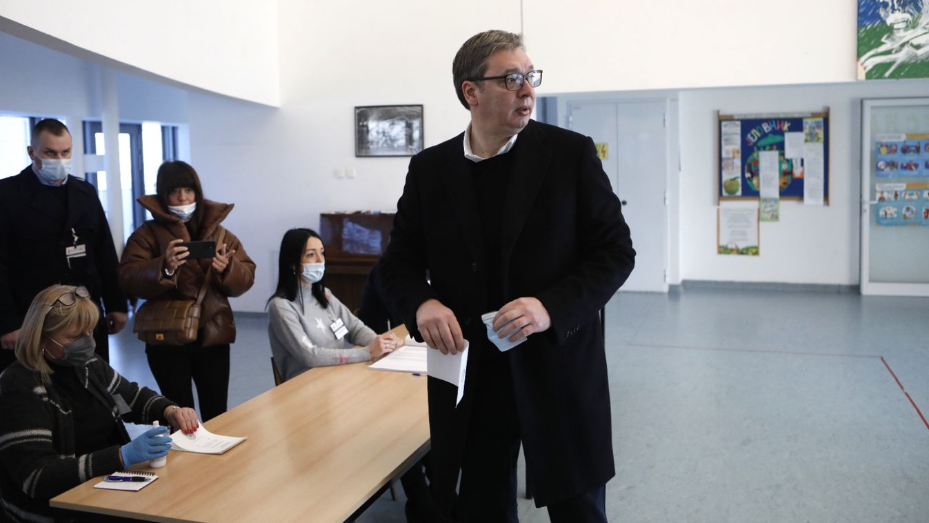 Újabb merényletet terveztek Vucic szerb elnök ellen, de nem aggódik
