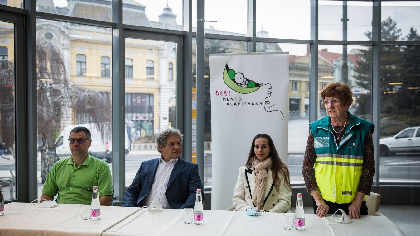 Civilek fogtak össze a veszprémi kórház gyermekosztályának egyik részlegének klimatizálására