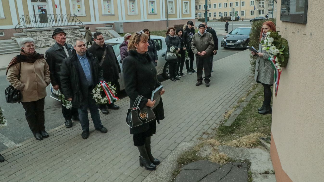 A kommunizmus áldozataira emlékeztek Várpalotán