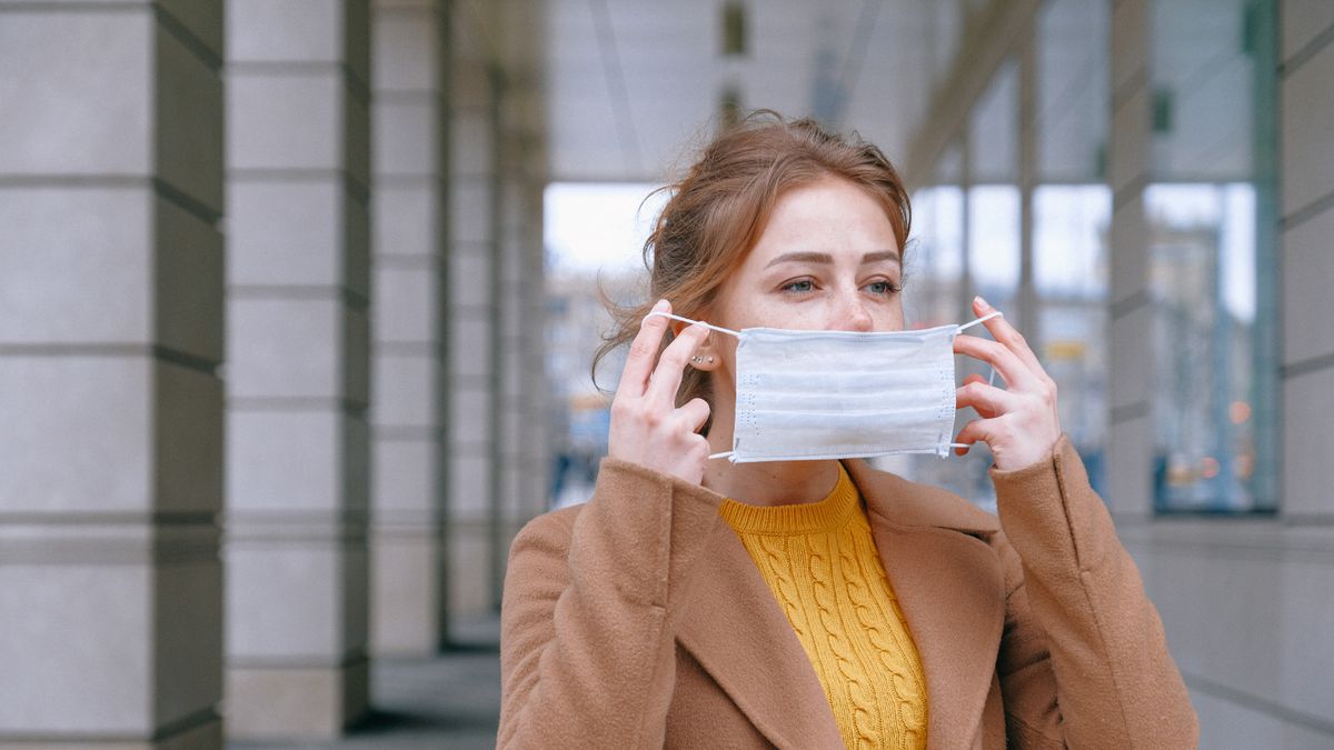 Újra kötelező a maszkviselés a kórházban