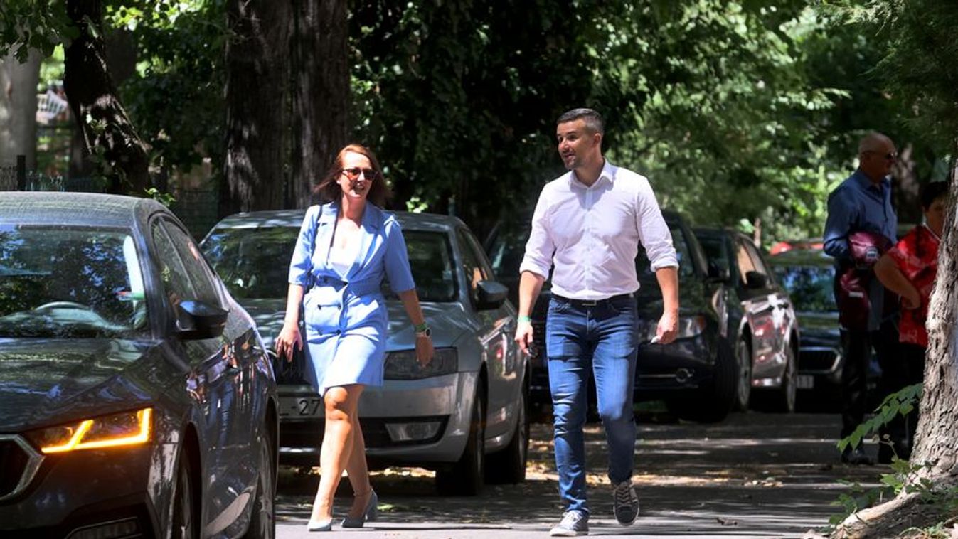 Újabb balhé a Jobbikban: megzavarta a párt rendezvényét Jakab tanácsadója