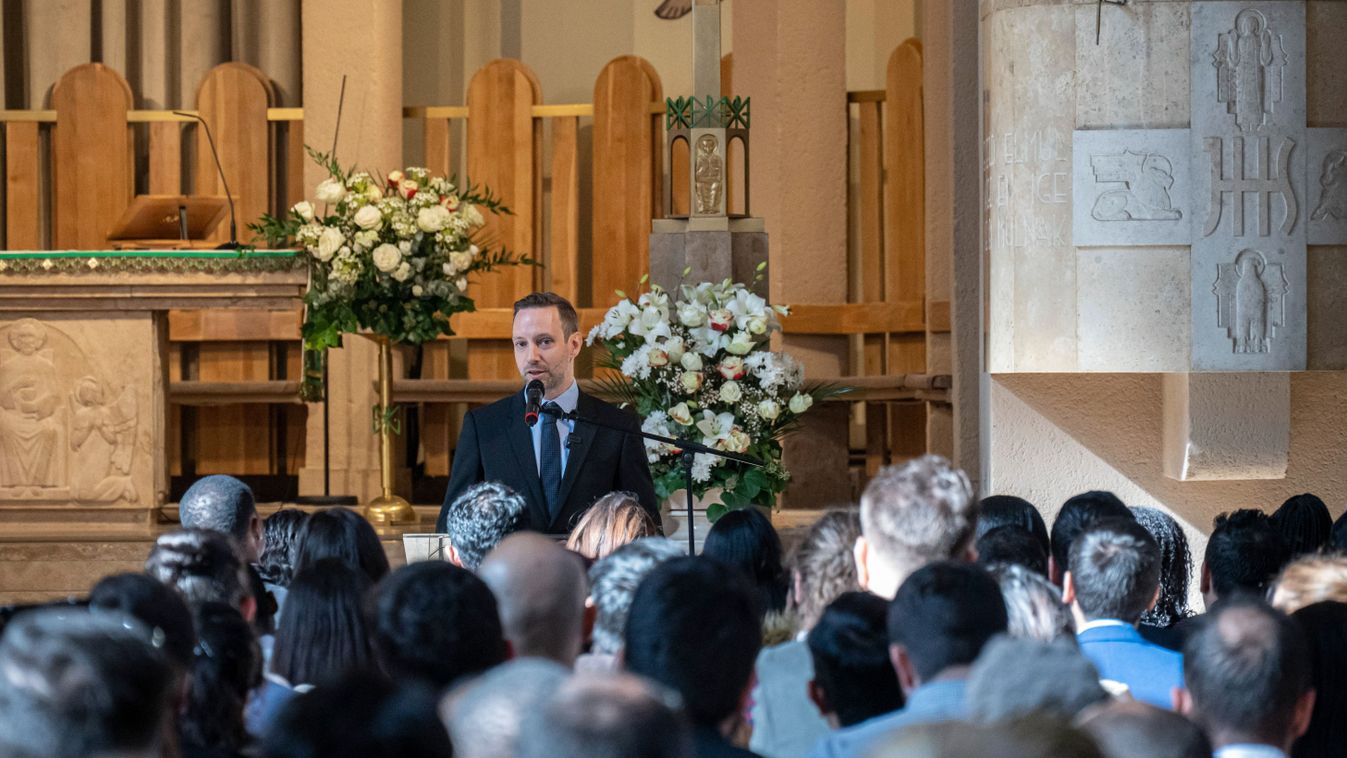 Azbej Tristan: a világ keresztényei különleges helyet foglalnak el a magyarok szívében