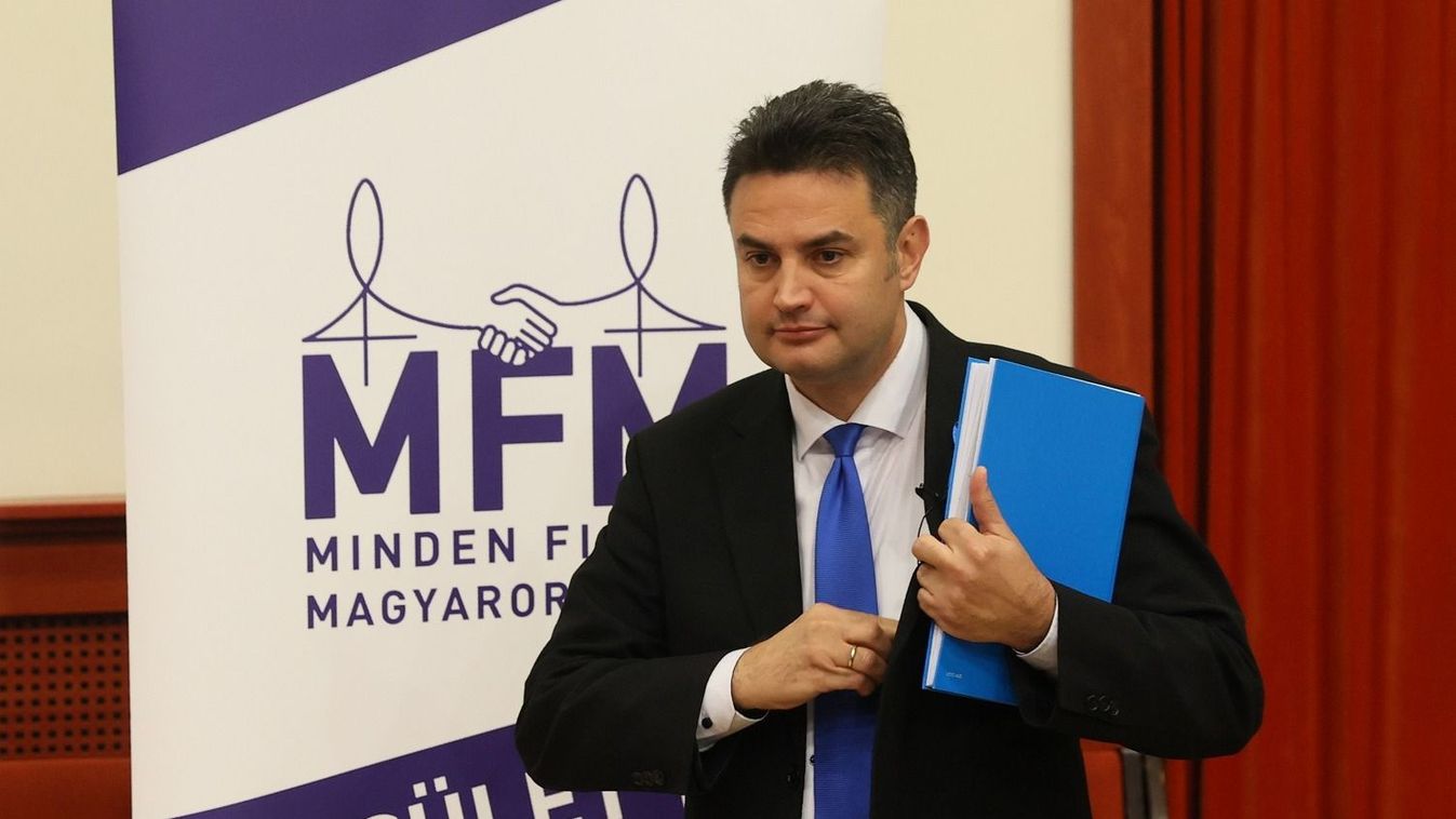 A kormány is támogatja a guruló dollárokról szóló jelentés nyilvánossá tételét