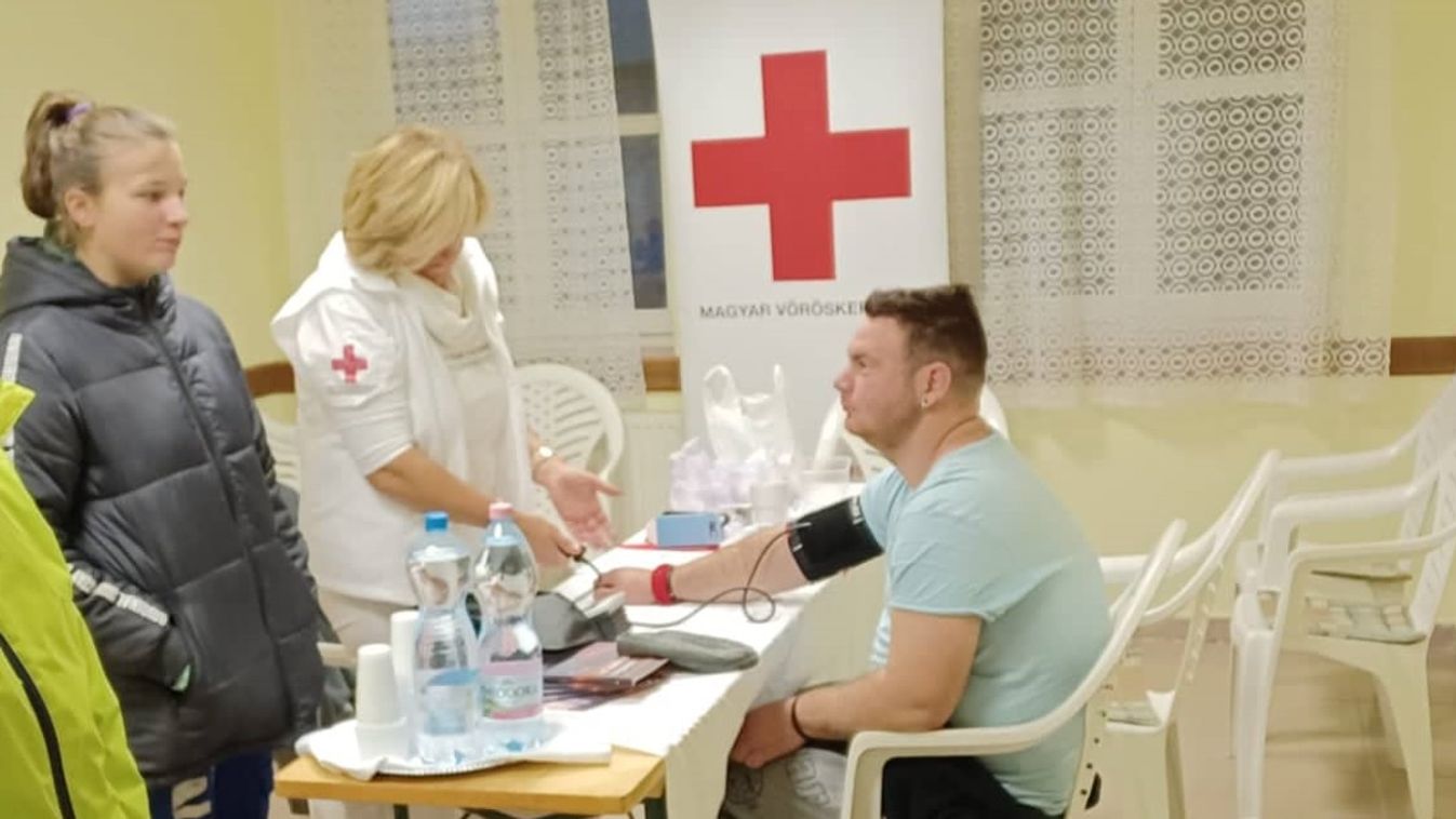 Gyógyteakóstolás és közös jógázás Nagyesztergáron