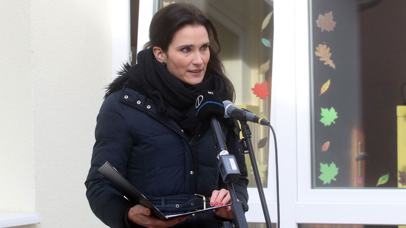 A családok támogatása továbbra is a kormány kiemelt célja