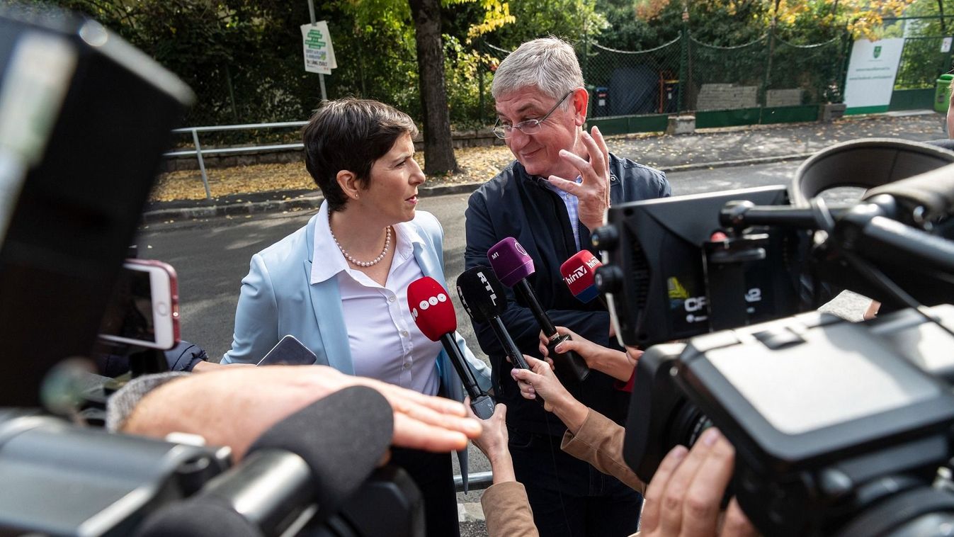MTVA: jogerősen hét pert veszített a Gyurcsány-párt a közmédiával szemben