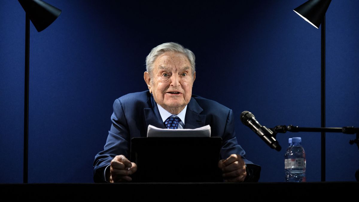 Soros György a szlovákiai politikai életet, az (ál)civil szférát és a sajtót is befolyása alá vonta