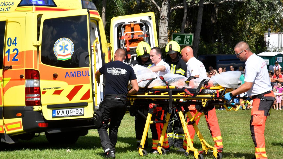 Aljasság: az éj leple alatt raboltak ki egy mentőautót Nyíregyházán