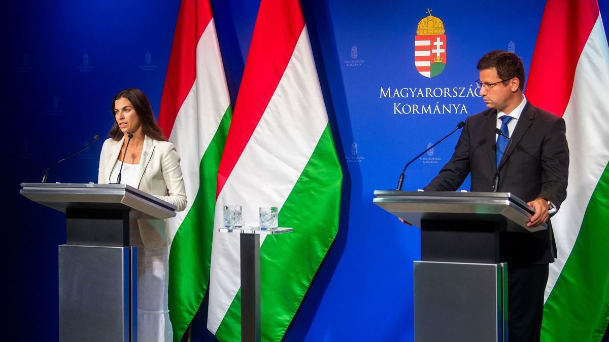 Kövesse nálunk élőben a hamarosan kezdődő kormányinfót!