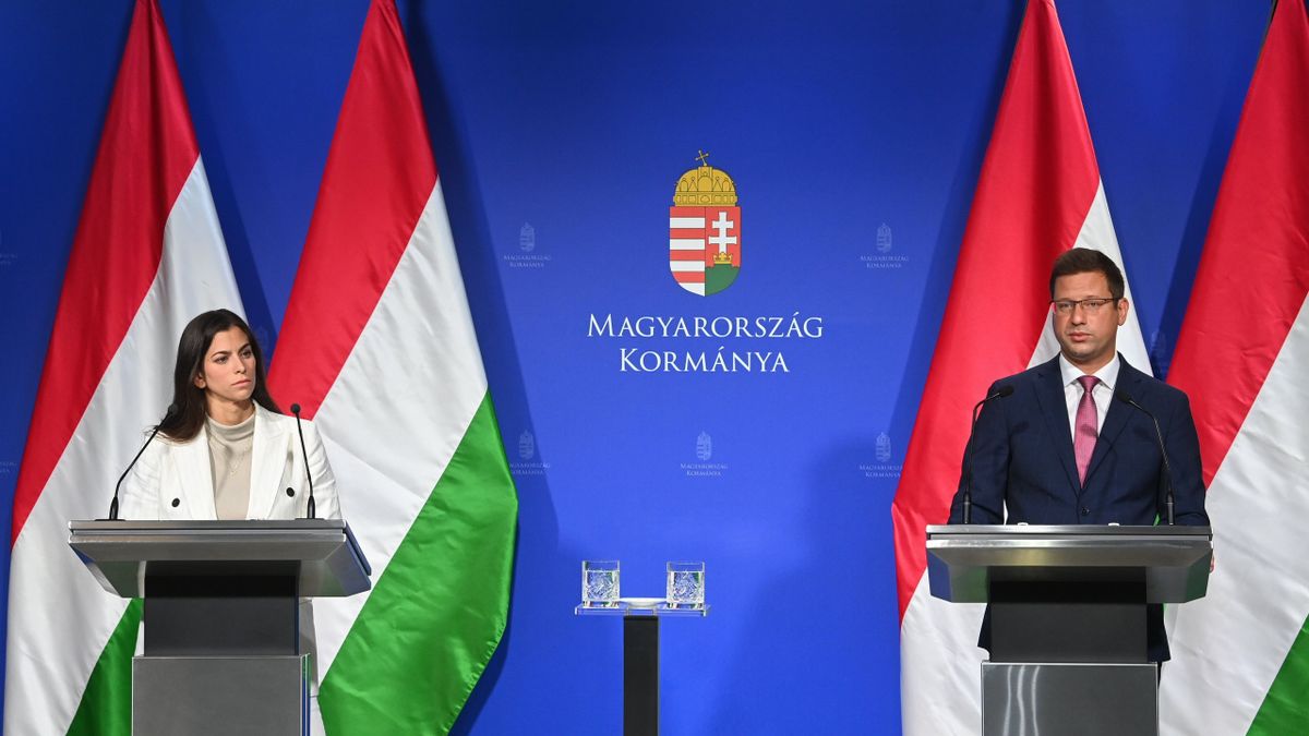 Kövesse nálunk élőben Gulyás Gergely sajtótájékoztatóját! (élő)