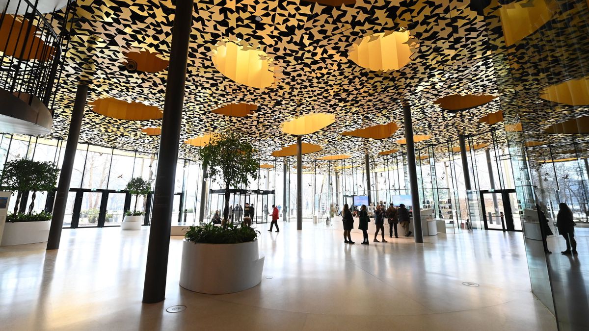 Eötvös Péter Meséjével bővül a Magyar Zene Háza Hangdómjának programja