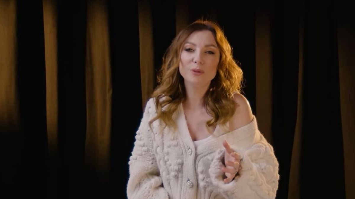 Elhagyta az országot Rúzsa Magdi, az ikreket is vitte