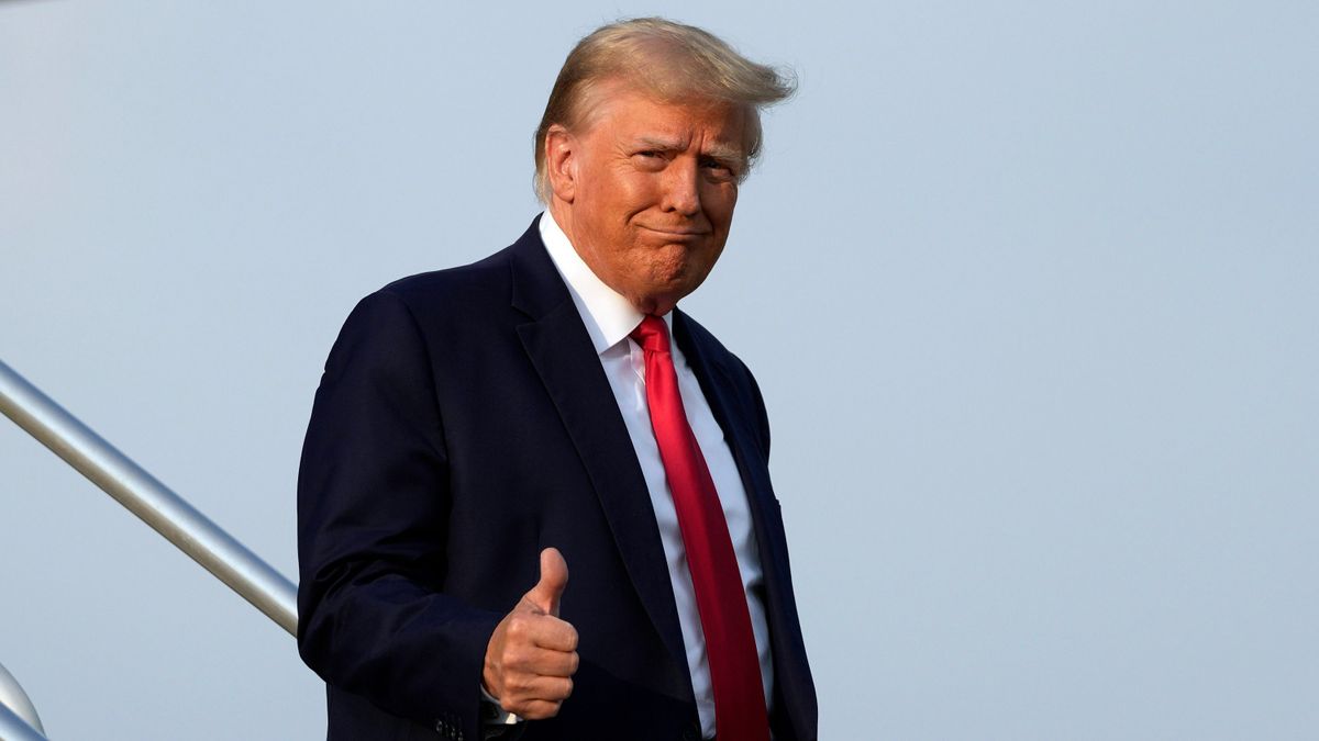 Donald Trump minden téren vezet Biden előtt