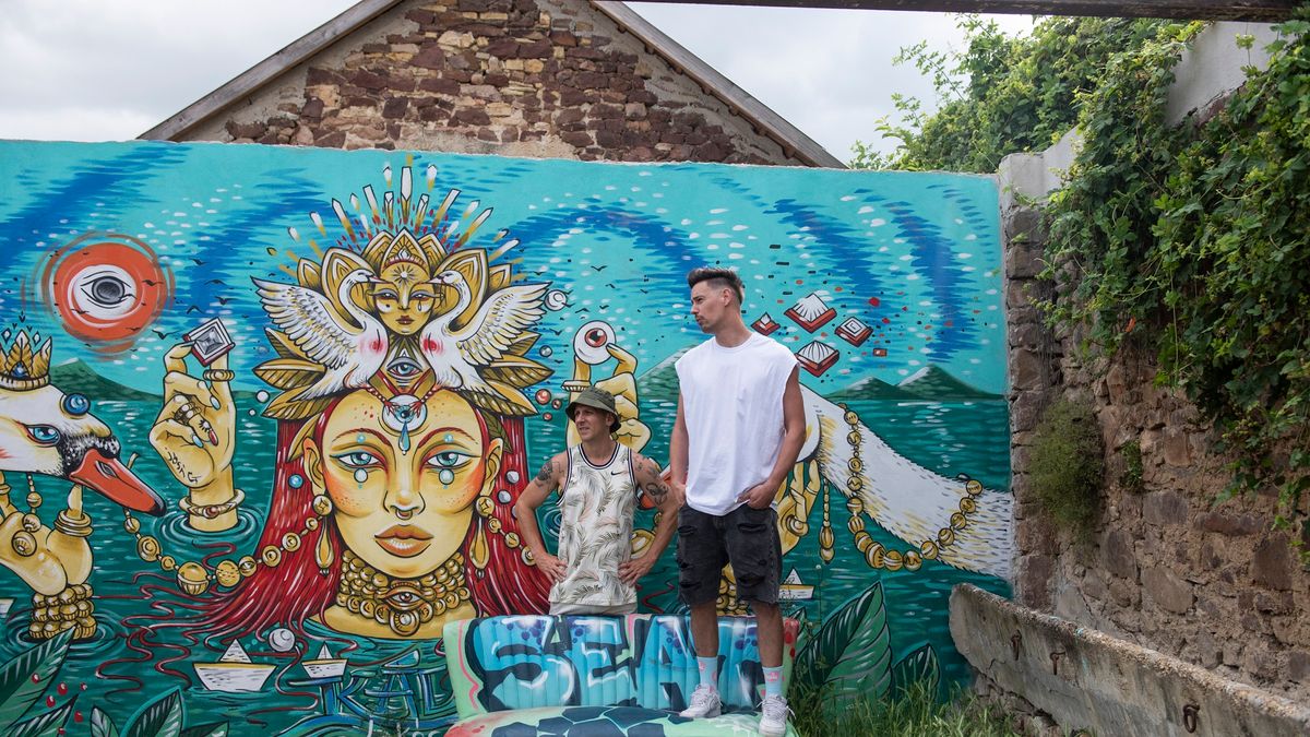 Együtt színezik ki Zánkát