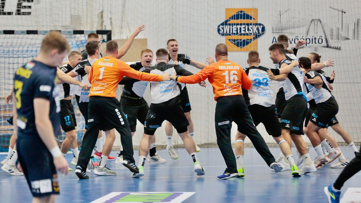 Átlépték az árnyékukat