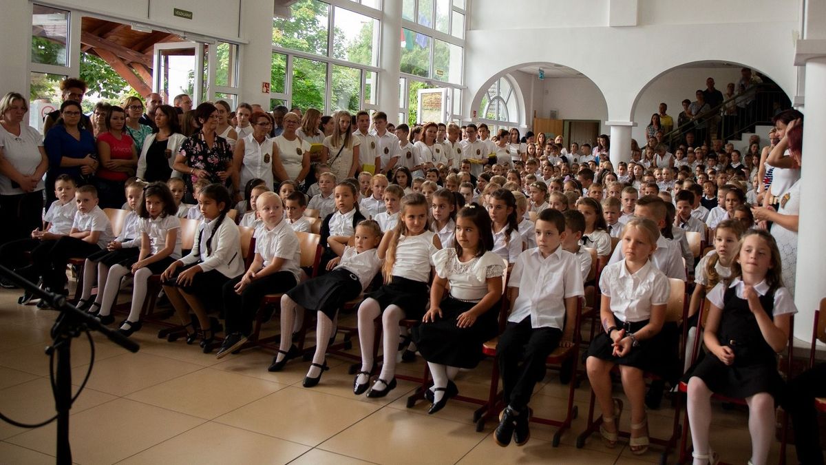 Nevet változtat a tósokberéndi katolikus általános iskola