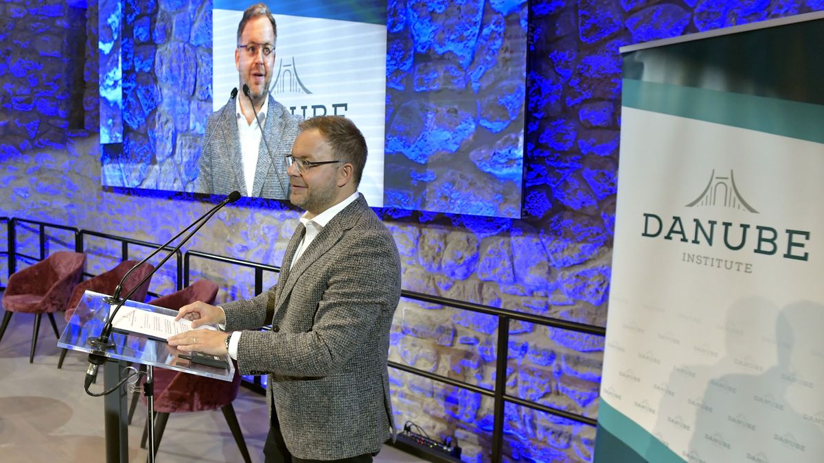 A Lampedusáról érkező hírek is bizonyítják, hogy az uniós migrációs paktum megbukott