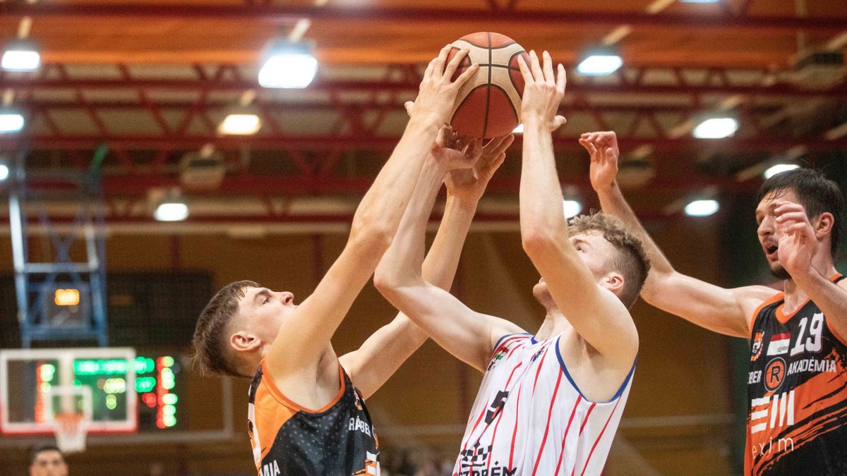 Ennél több van bennük