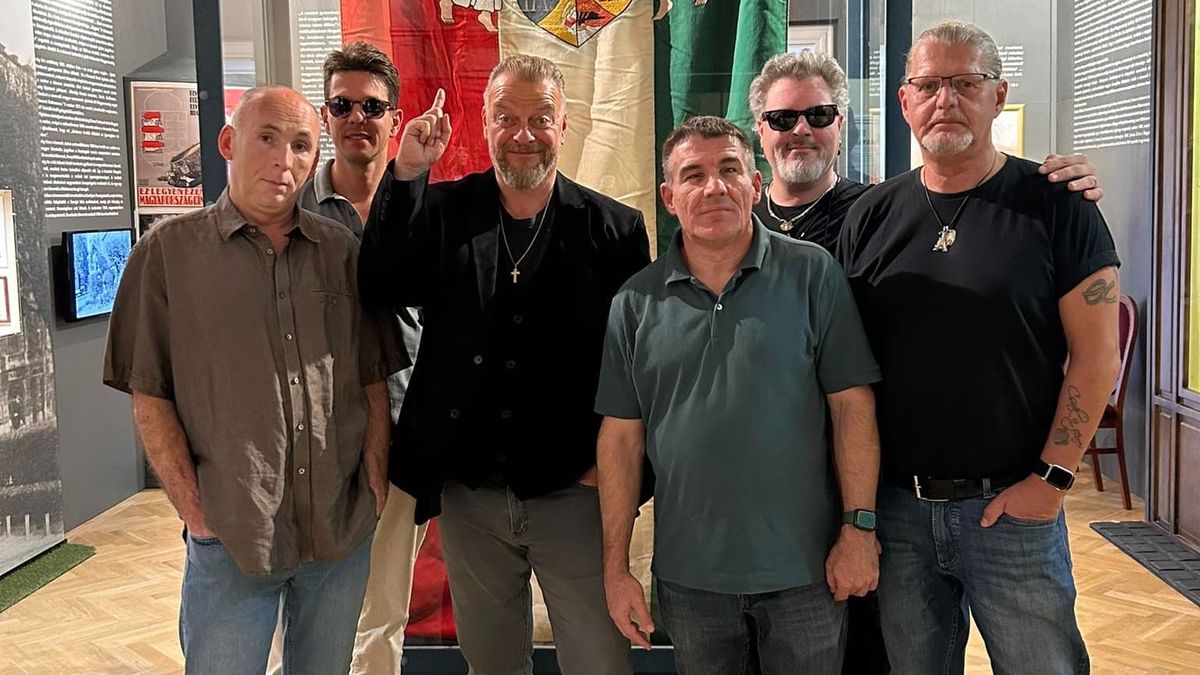 A várpalotai Trianon Múzeumból üzent az Ismerős Arcok