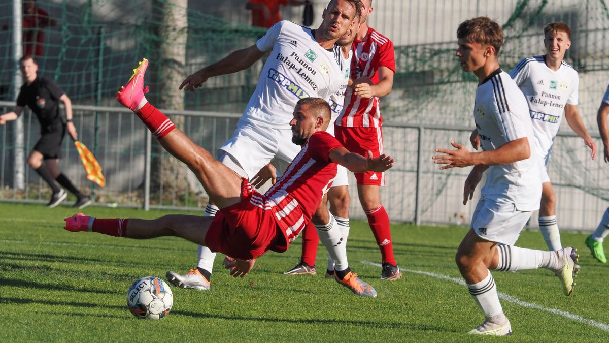 Harminc méterről lőtt győztes gólt a füredi focista