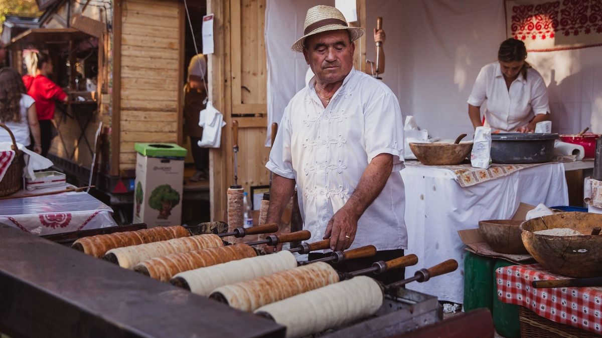 Harminc különböző ízű és formájú kürtőskalácsot lehet megkóstolni az Állatkertben