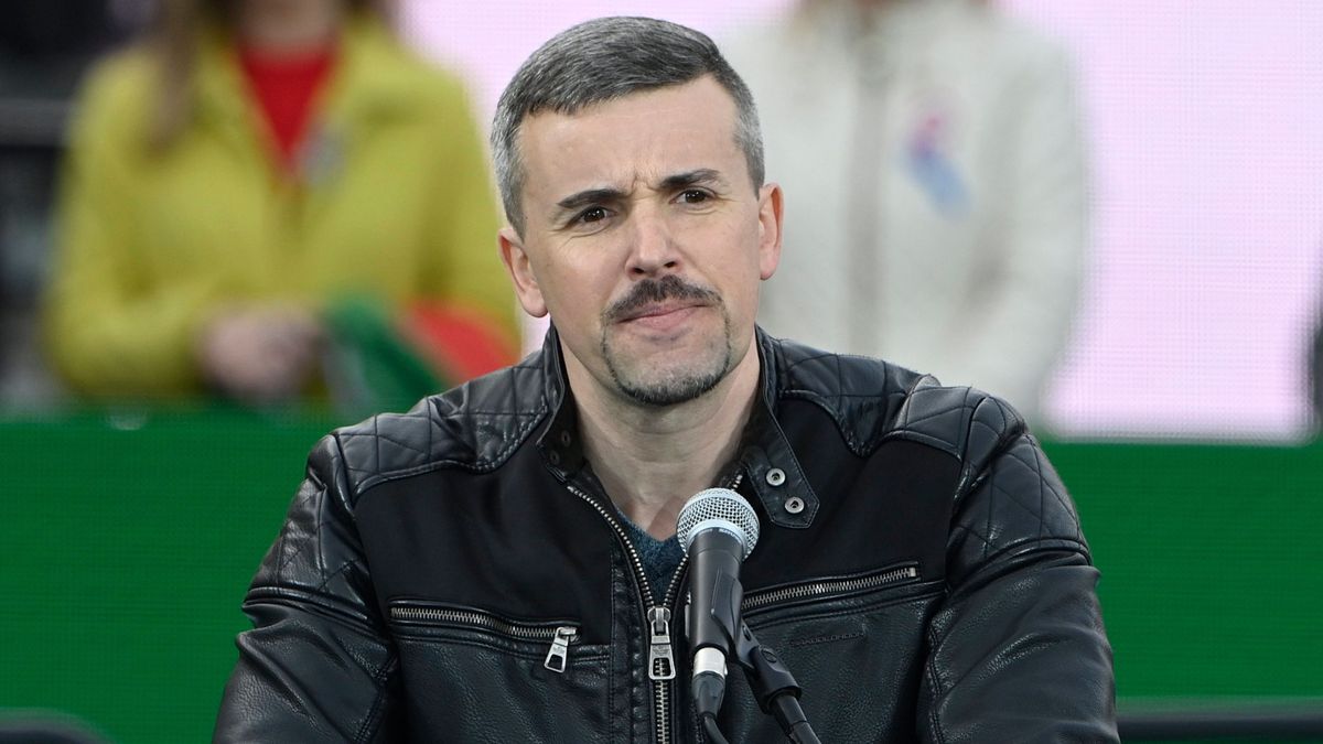 A párttámgatások felfüggesztését javasolja Jakab Péter