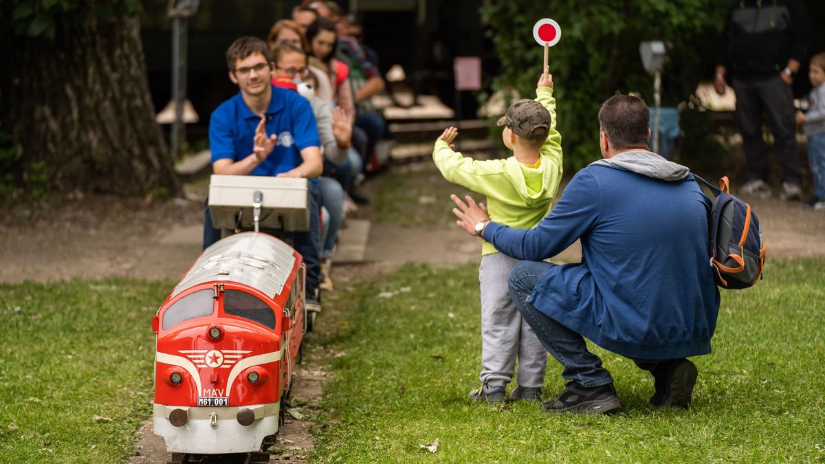 Különleges rendezvény várja a mozdonyok szerelmeseit a fővárosban