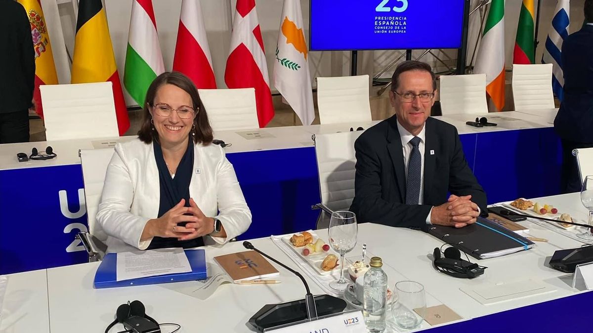 A magyar költségvetés erején felül biztosítja a határok védelméhez szükséges forrásokat