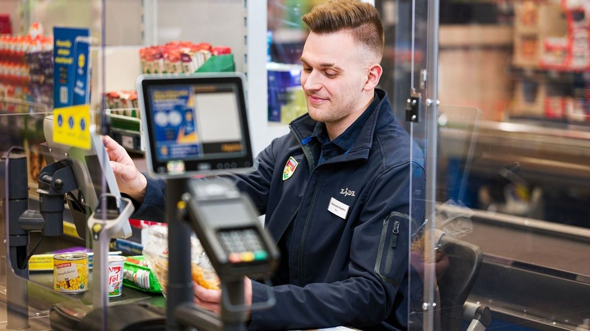 Féláras akciók és egyéb spórolási lehetőségek a Lidl áruházaiban