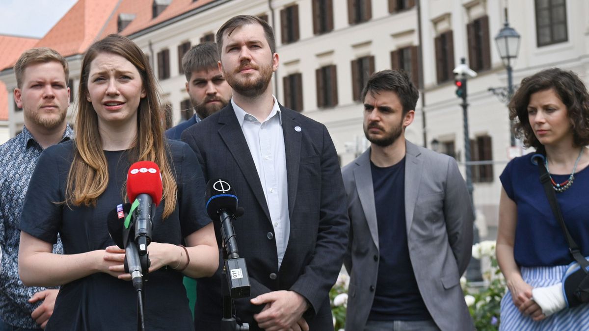 Jóval a piaci ár alatt kapott reklámfelületet a Momentum