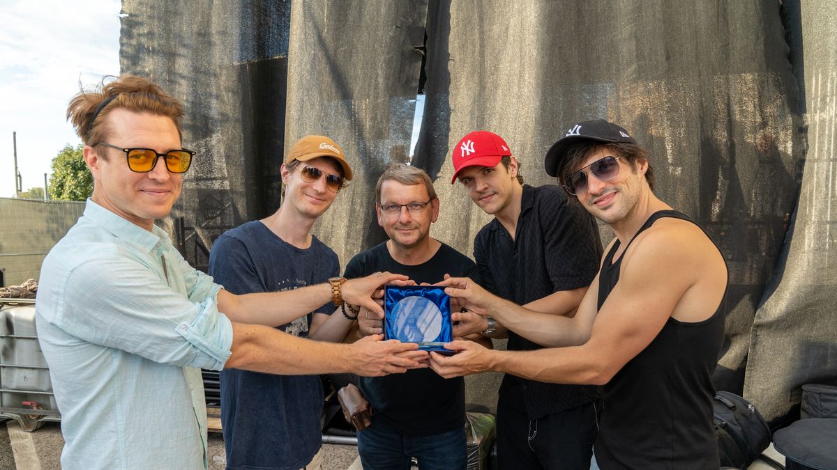 Valódi örömzene, komédia az időskori szerelemről, örökifjú mesehősök