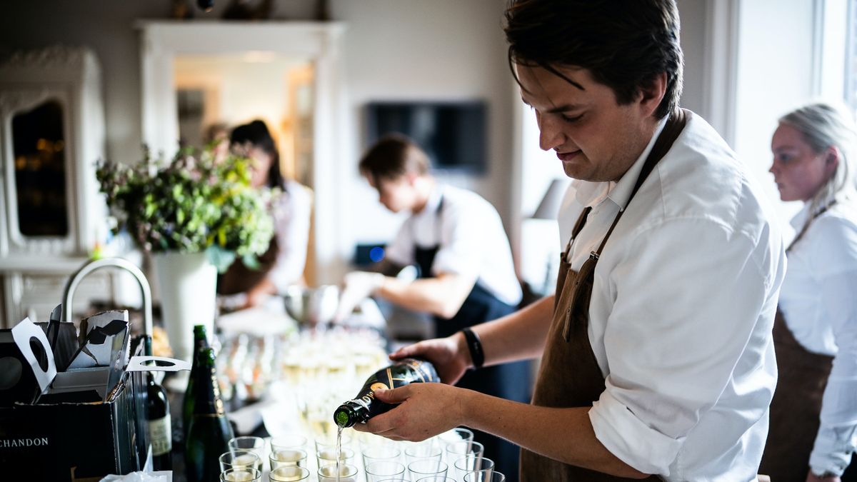 Nem lehet adótartozása az alkalmi munkavállalókat foglalkoztató cégnek