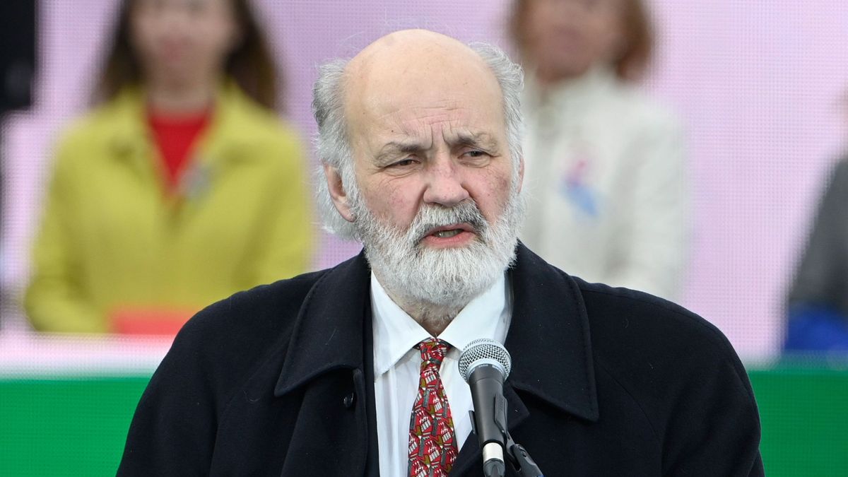 Semmivel sem tartozik Iványi Gábornak és közösségének az állam