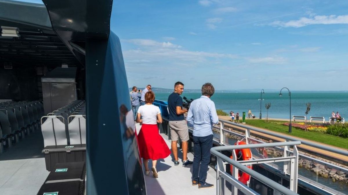 Nézd meg az elsők között! Fotókon és videókon a Balaton új, egyedülálló szuperhajói