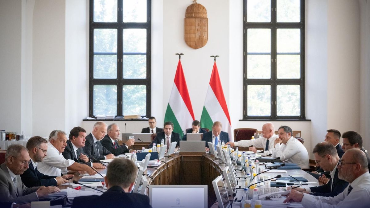 Orbán Viktor: indul az őszi szezon!