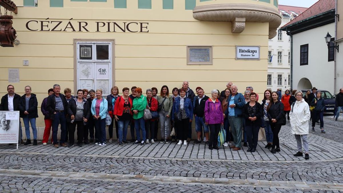 Tartalmas kirándulást tettek a kemenesszentpéteriek