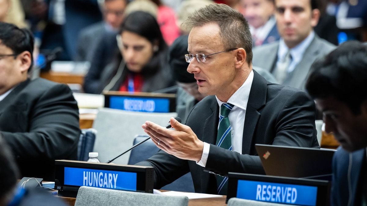 Szijjártó Péter Fehéroroszország és Izrael külügyminiszterével tárgyal New Yorkban
