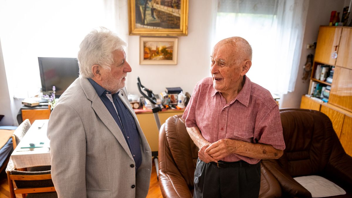 Kilencvenéves bányamérnököt köszöntöttek Ajkán